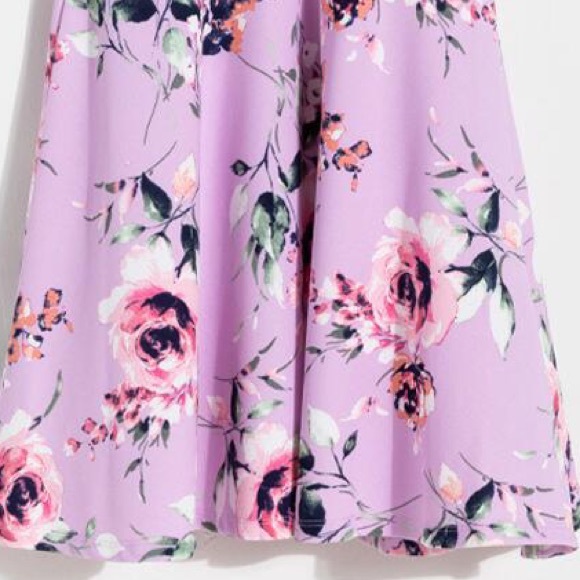 LILA FLORAL DRESS - Picture 3 of 4